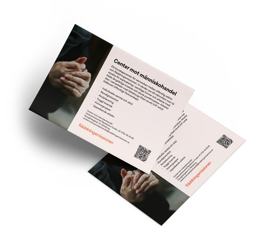 Realistic-A5-Flyer-Mockup
